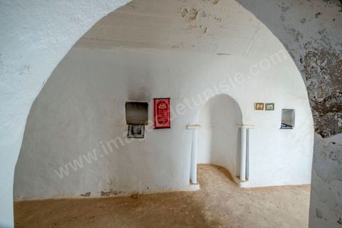 Mosquée souterraine Al Bardaoui à Mazran sur l'île de Djerba