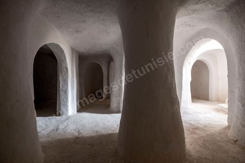 Mosquée souterraine Al Bardaoui à Mazran sur l'île de Djerba
