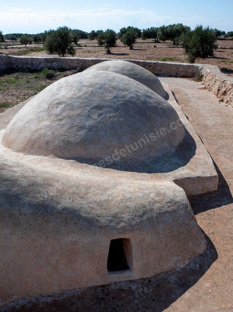 Mosquée souterraine Louta à Sedouikech sur l'île de Djerba