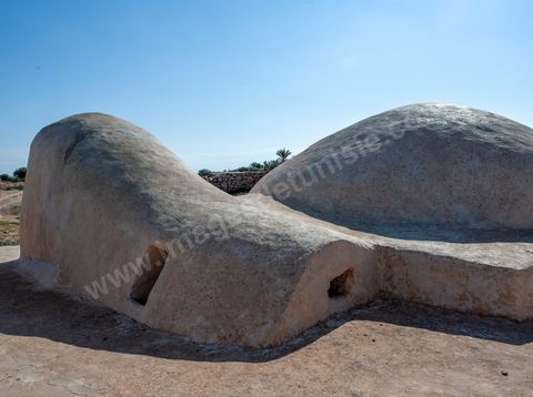 Mosquée souterraine Louta à Sedouikech sur l'île de Djerba