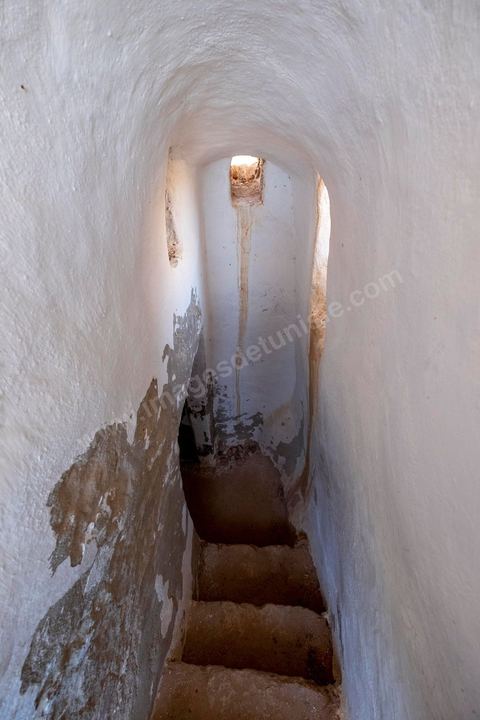 Mosquée souterraine Louta à Sedouikech sur l'île de Djerba