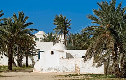 menzel traditionnel dans la campagne près de Midoun - Ile de Djerba
