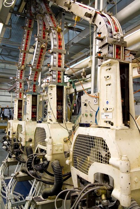 Usine de fabrication de canette de  boissons alimentaire de Crown Holdings, Inc, fournisseur important de produits d'emballage pour les entreprises de vente de produits de consommation à Tunis