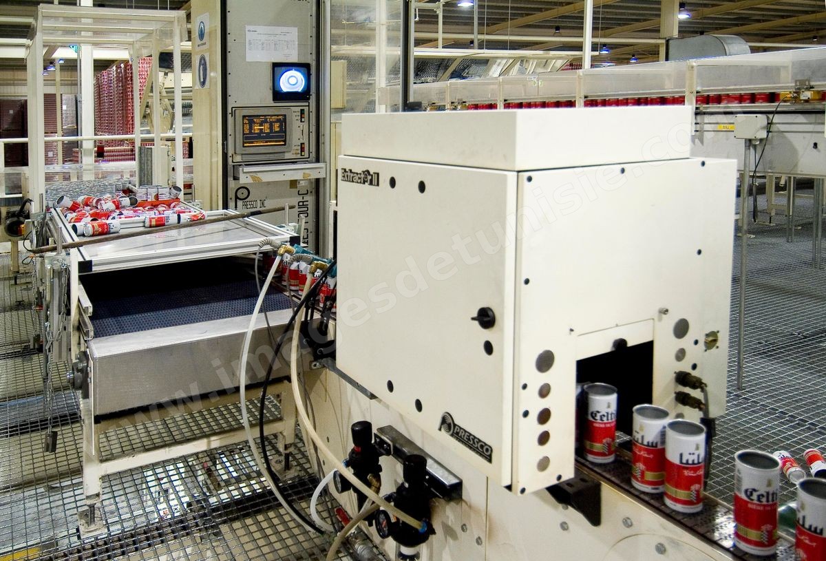 Usine de fabrication de canette de boissons alimentaire de Crown Holdings, Inc, fournisseur important de produits d'emballage pour les entreprises de vente de produits de consommation à Tunis