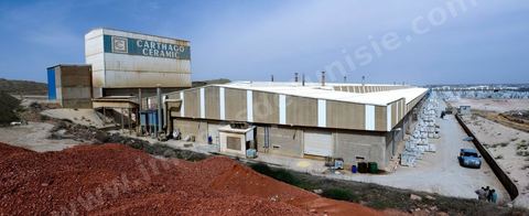 Usine Carthago Ceramic production de carreaux de céramique et faïence à  Sfax
