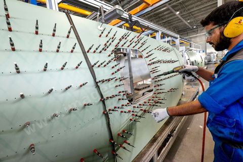 Site de production de Aérolia dans la banlieue sud de Tunis au coeur du nouveau concept de pôle aéronautique développé depuis 2009. Ce site de la filiale de Airbus Industrie produit des éléments des nouveaux Airbus A320. 