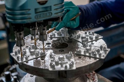 usine de transformation de l'aluminium sur le site industriel de Menzel Bourguiba, au sein du parc d'activité économique de Bizerte