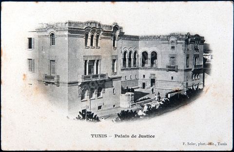 Le Palais de Justice en périphérie de  la medina de Tunis - Photo F. Soler. Carte postale ancienne Tunisie