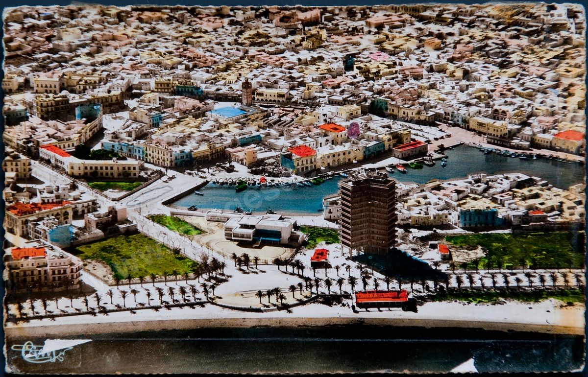 P030-031