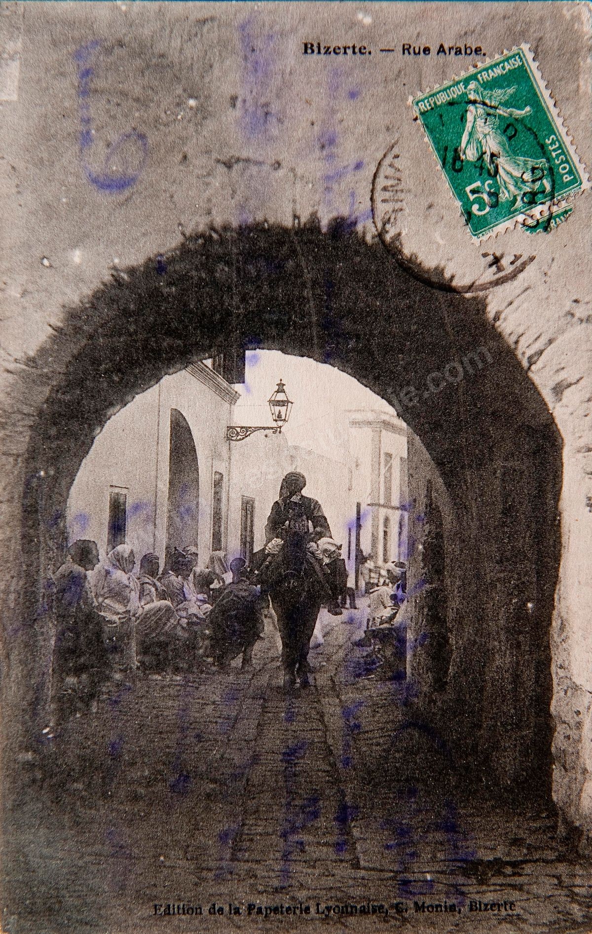 P030-035