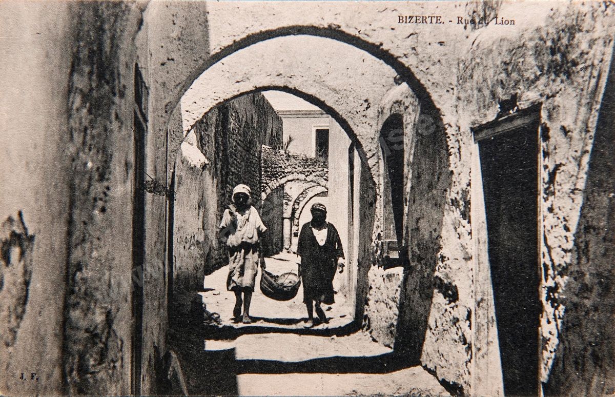 P030-039