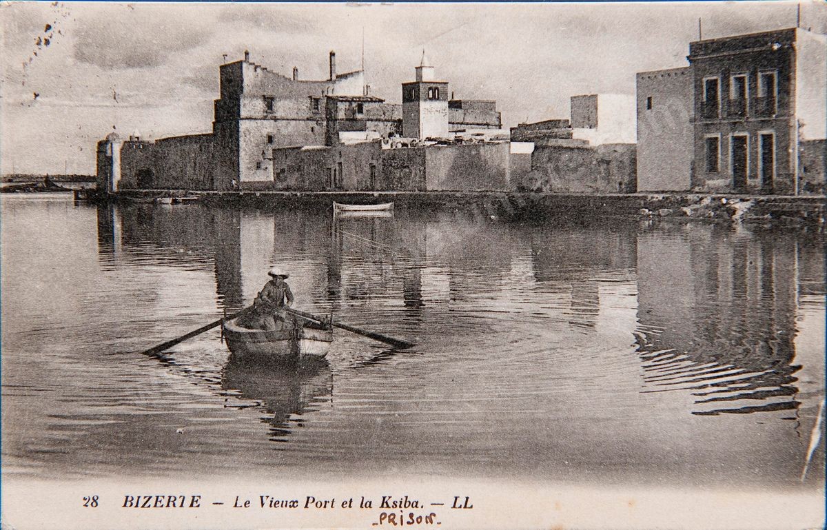 P030-052