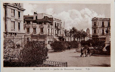 Jardin du monument Garros à Bizerte  - Carte postale ancienne Tunisie