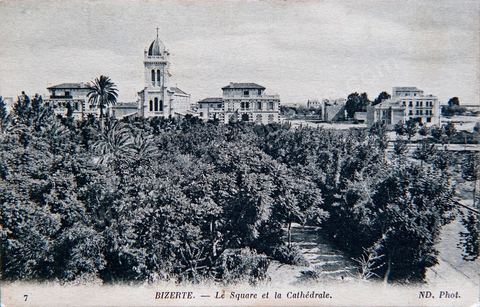 Le square et la cathédrale de Bizerte 1916 - Carte postale ancienne Tunisie