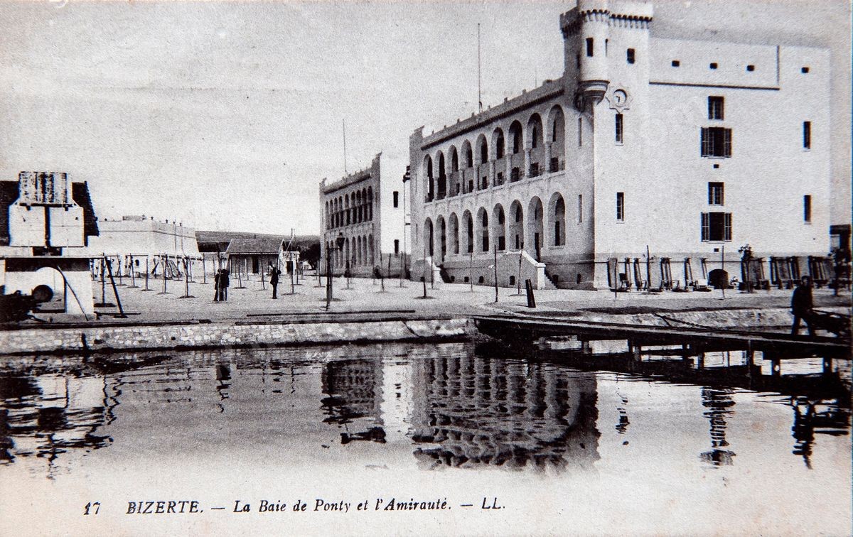 P030-109