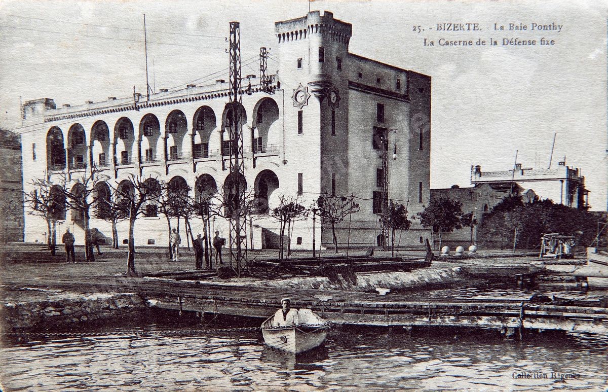 P030-114