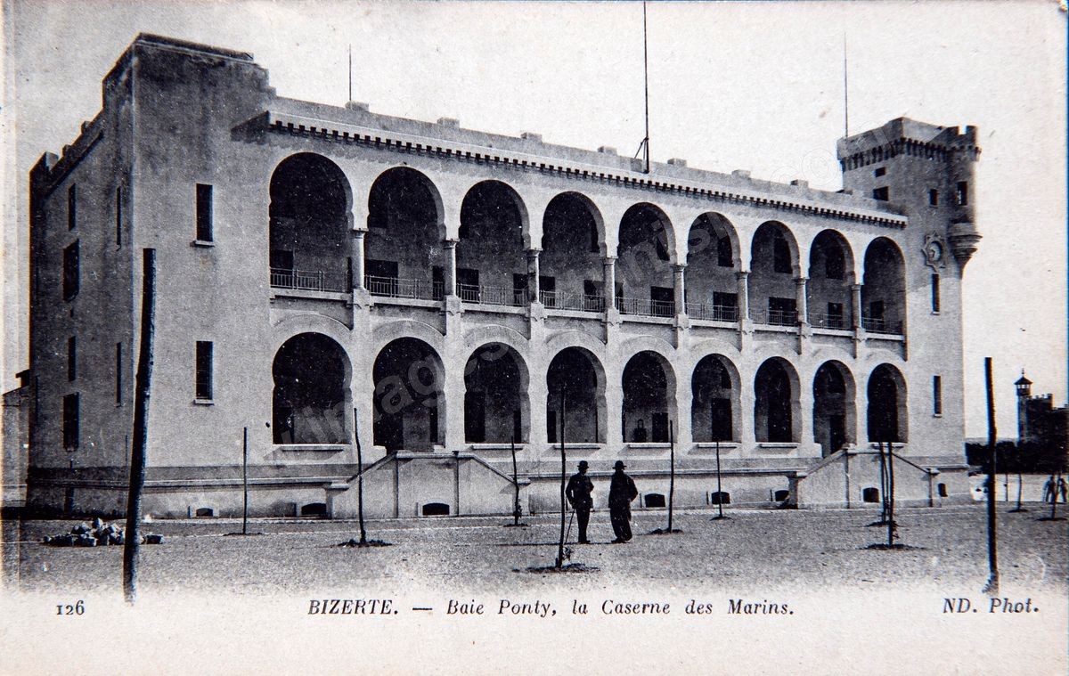 P030-118