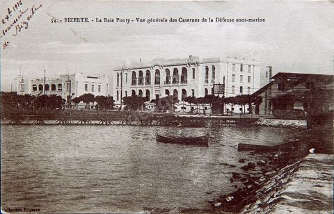 La Baie Ponty, vue générale des Xasernes de la Défense sous marine - Bizerte - 1916 - Carte postale ancienne Tunisie
