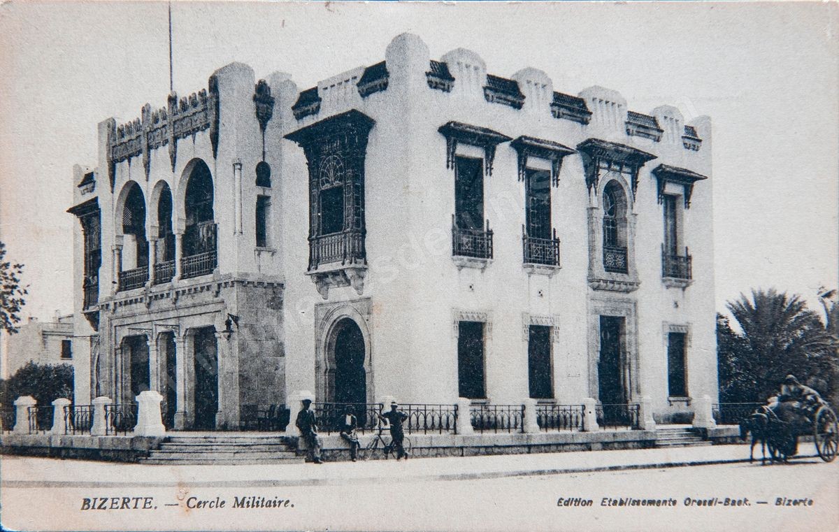 P030-141