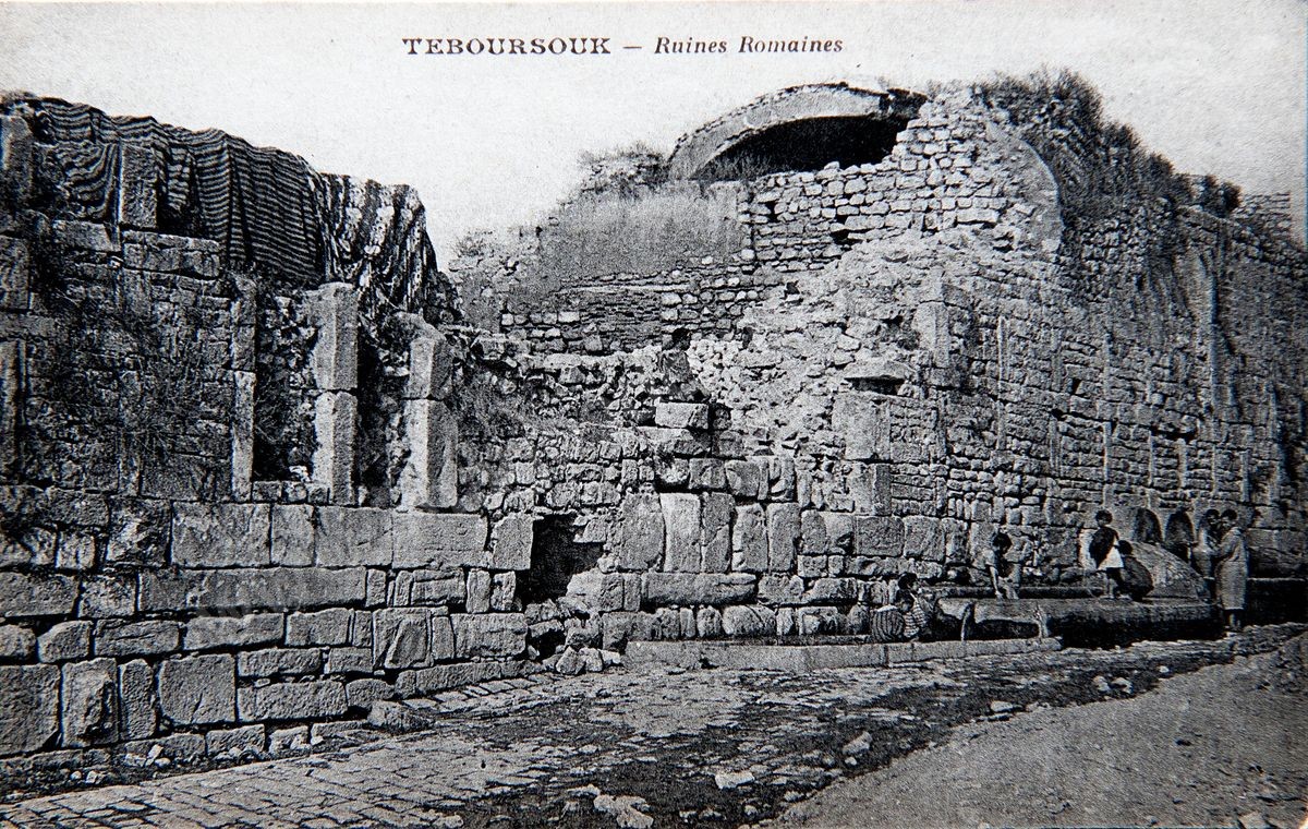 P044-115
