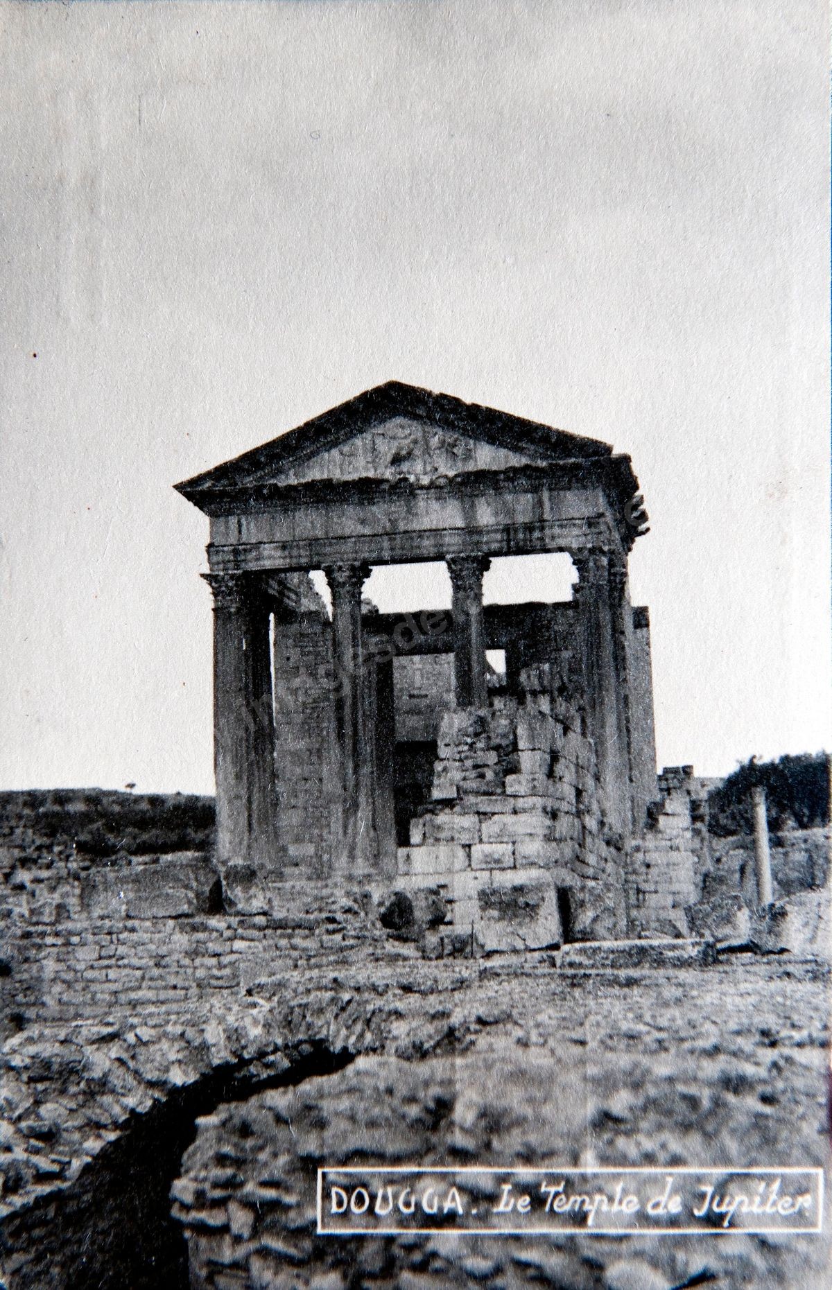P044-118