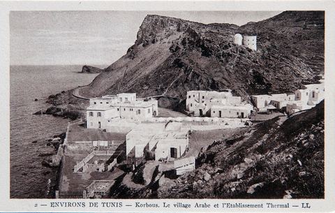 Le village arabe et l'établissement thermal - Station thermale de Korbous - Carte postale ancienne Tunisie