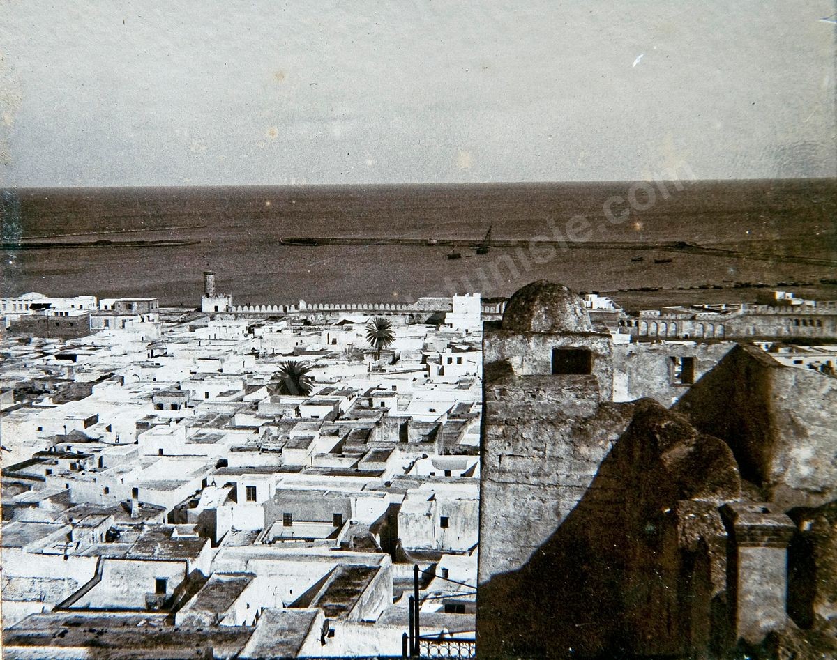 P090-002