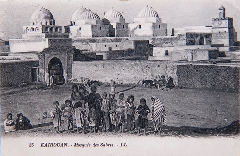 Mosquée des Sabres à Kairouan 1923- Carte postale ancienne Tunisie