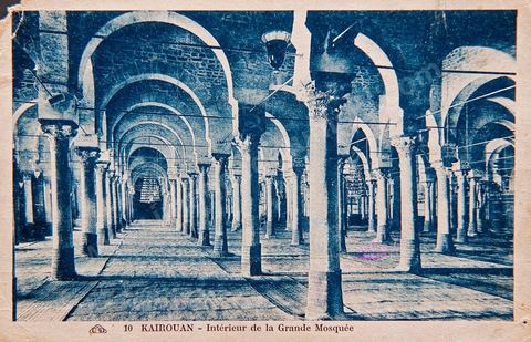 Salle des prières de la Grande mosquée de Kairouan - Carte postale ancienne Tunisie