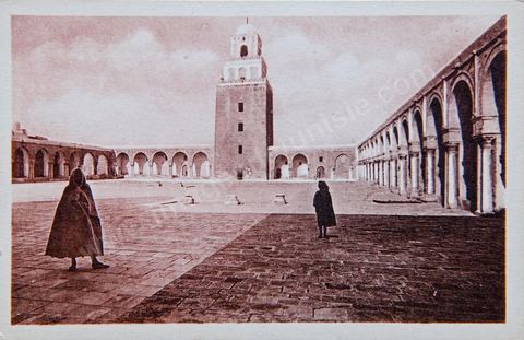 Cour et minaret de la Grande mosquée de Kairouan - Carte postale ancienne Tunisie