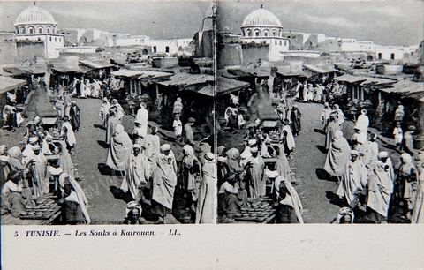 La grande rue de Kairouan - Carte postale ancienne Tunisie