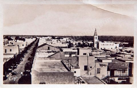 Eglise et vue générale sur Gabès - Carte postale ancienne Tunisie