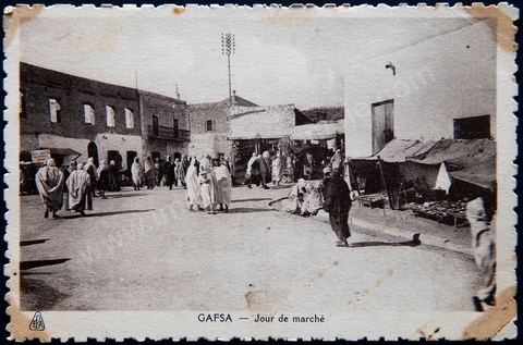 Jour de marché à Gafsa - Carte postale ancienne Tunisie
