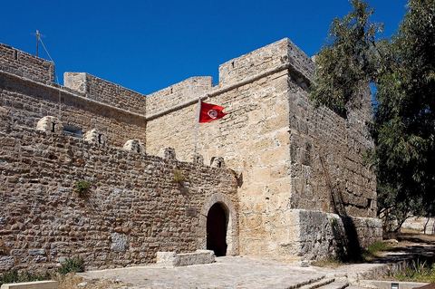 Forteresse byzantine surplombant la ville côtière de Kelibia au Cap Bon