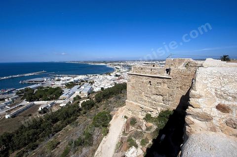 Forteresse byzantine surplombant la ville côtière de Kelibia au Cap Bon