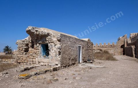 Forteresse byzantine surplombant la ville côtière de Kelibia au Cap Bon