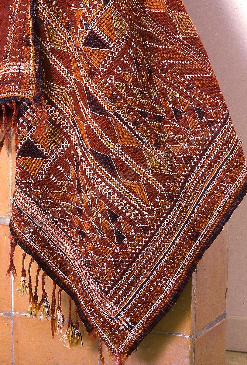 C02-28