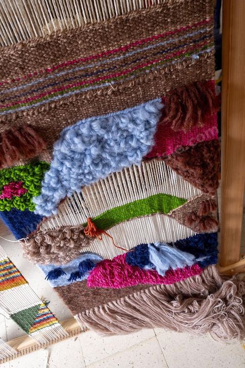 Atelier de tissage au village Ken