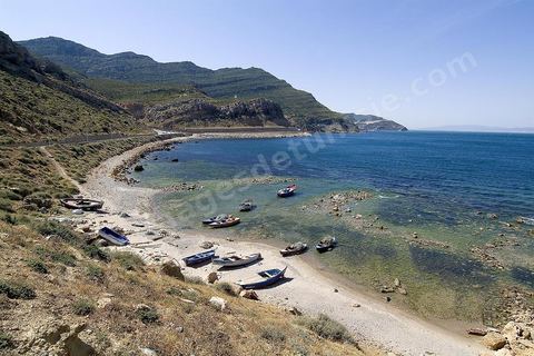 Criques sauvages, plages et montagne - Korbous