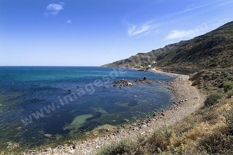 Criques sauvages, plages et montagne - Korbous