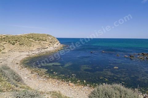 Criques sauvages, plages et montagne - Korbous