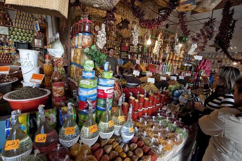 Boutique au Marché central de Nabeul