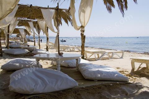 Plage à Yasmine Hammamet