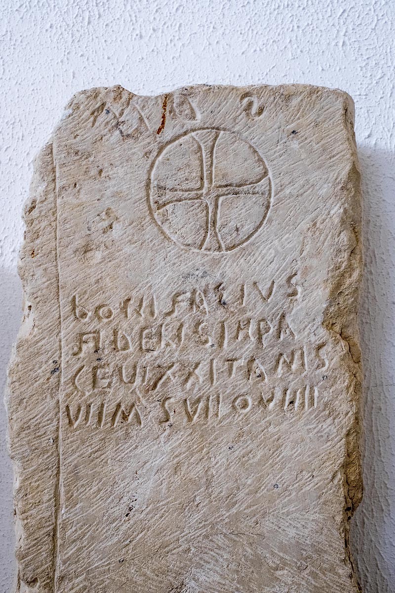 D11-120