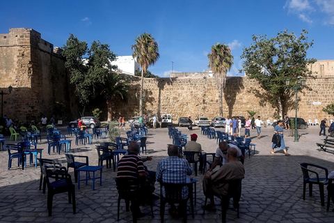 Place et remparts de la medina de Bizerte