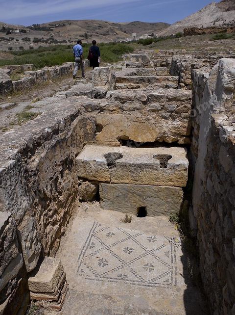 quartier d'habitations et villas souterraines romaines Site archéologique de Bulla Regia 