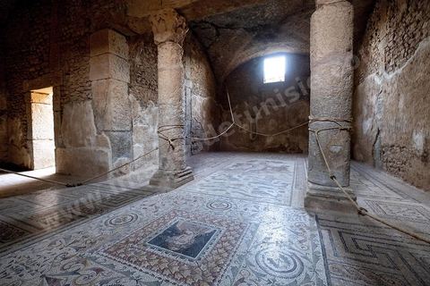 Sous-sol de la Maison d'Amphitrite dans le quartier d'habitations sur le site archéologique romain de Bulla Régia, dans le nord ouest de la Tunisie.
