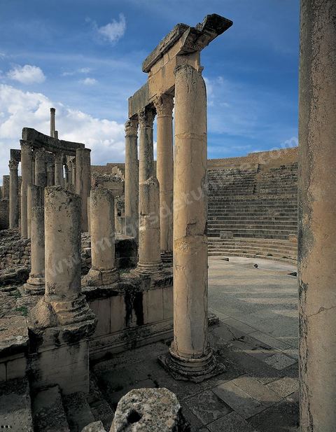 theatre de Dougga