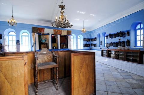 Vue générale de l'intérieur de la synagogue du Kef. La synagogue est située dans l'ancien quartier juif du Kef qui comptait l'une des plus importante communauté juive de Tunisie.