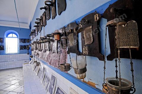 Intérieur de la synagogue du Kef. La synagogue est située dans l'ancien quartier juif du Kef qui comptait l'une des plus importante communauté juive de Tunisie.